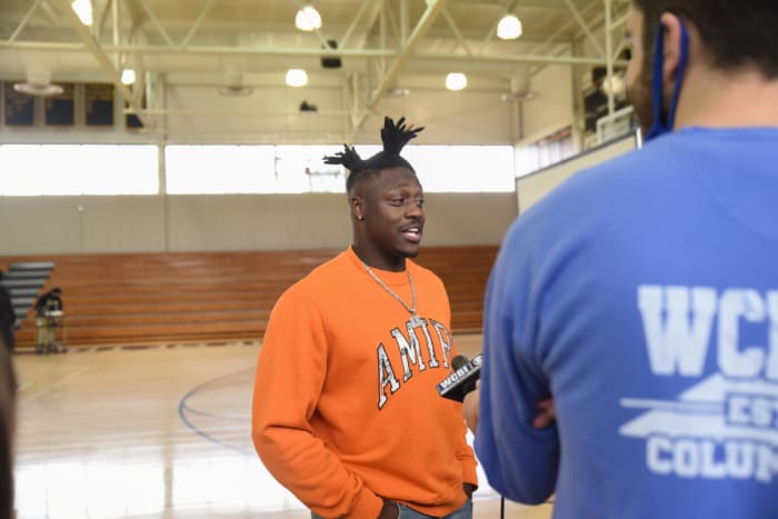 aj-brown-starkville-tennessee-titans00030